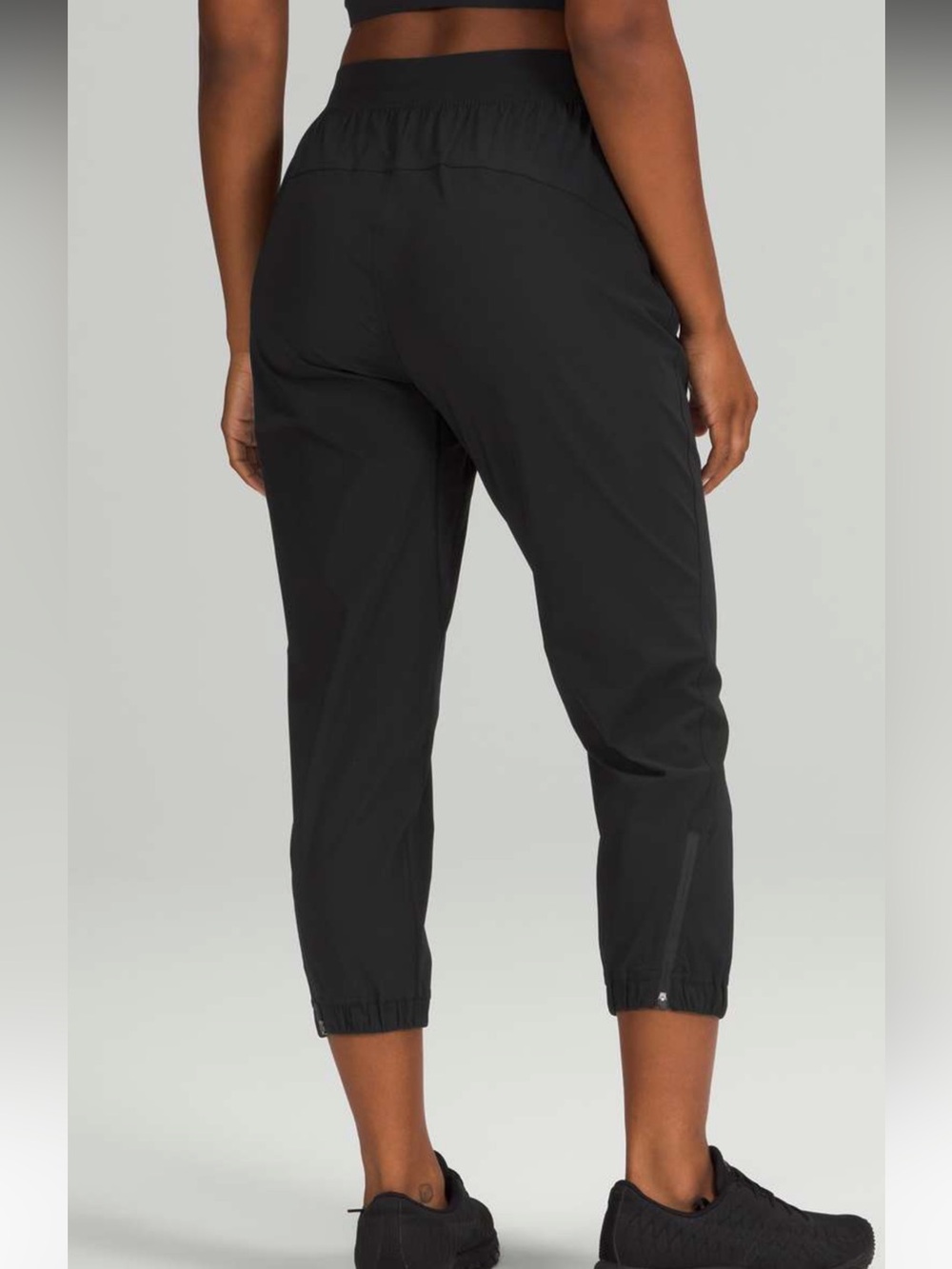 Lululemon Adapted State High-Rise Jogger Crop Size 6